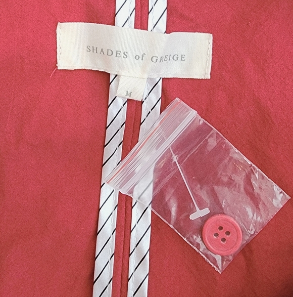 SHADES OF GREIGE NWT RED MENS WINDBREAKER SIZE MEDIUM - Picture 6 of 13